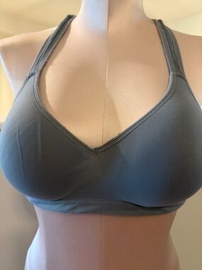 PINK Victoria's Secret V-Neck Wireless Bralette in Slate Gray